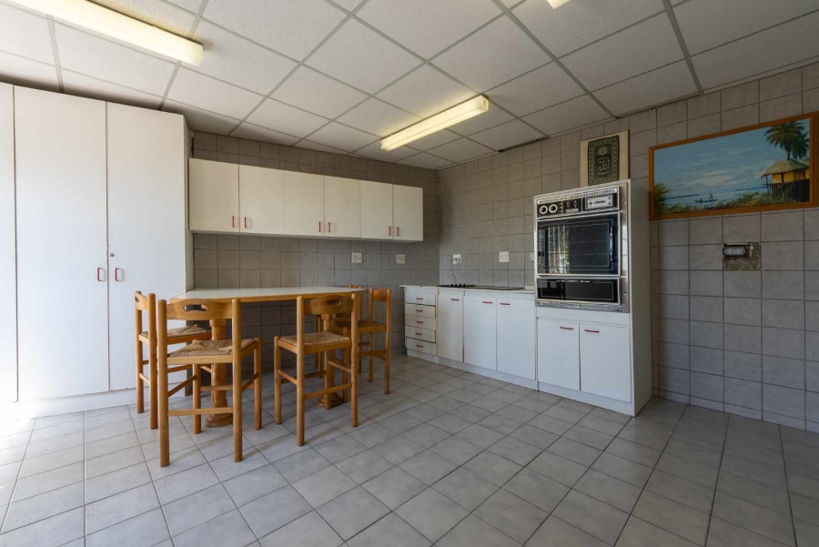 4 Bedroom Property for Sale in University Estate Western Cape